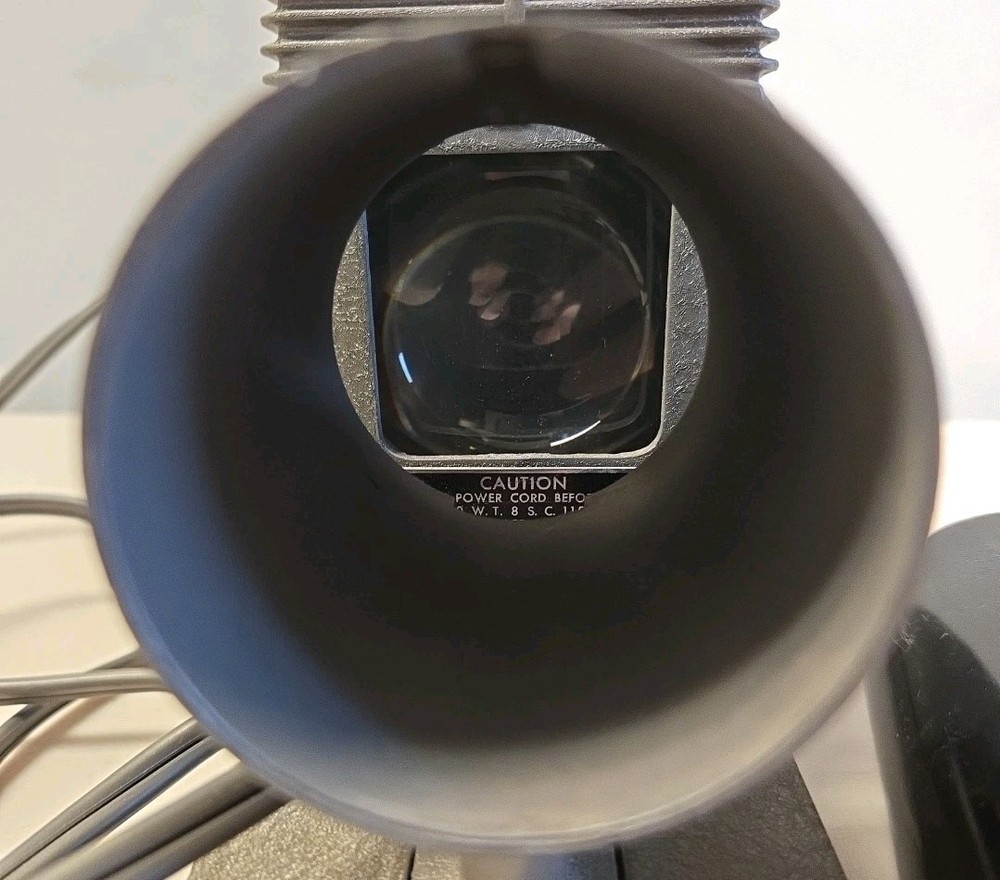 Vintage Argus 150 Slide Projector - Working