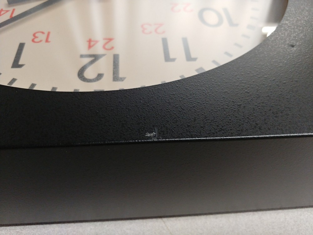 Leitech DAC-5012 Analog Time Code Studio Clock