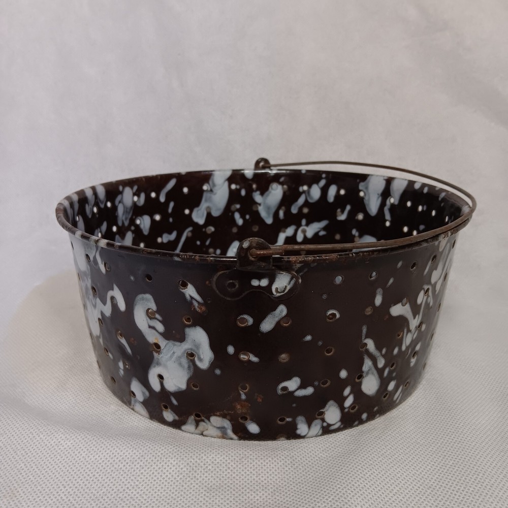 Enamelware Basket Strainer Brown White Speckled Bale Handle 9" x 3.75"