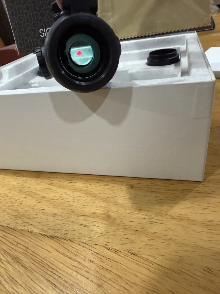 Sightron ESD Series S33-4R Electronic Sighting Device