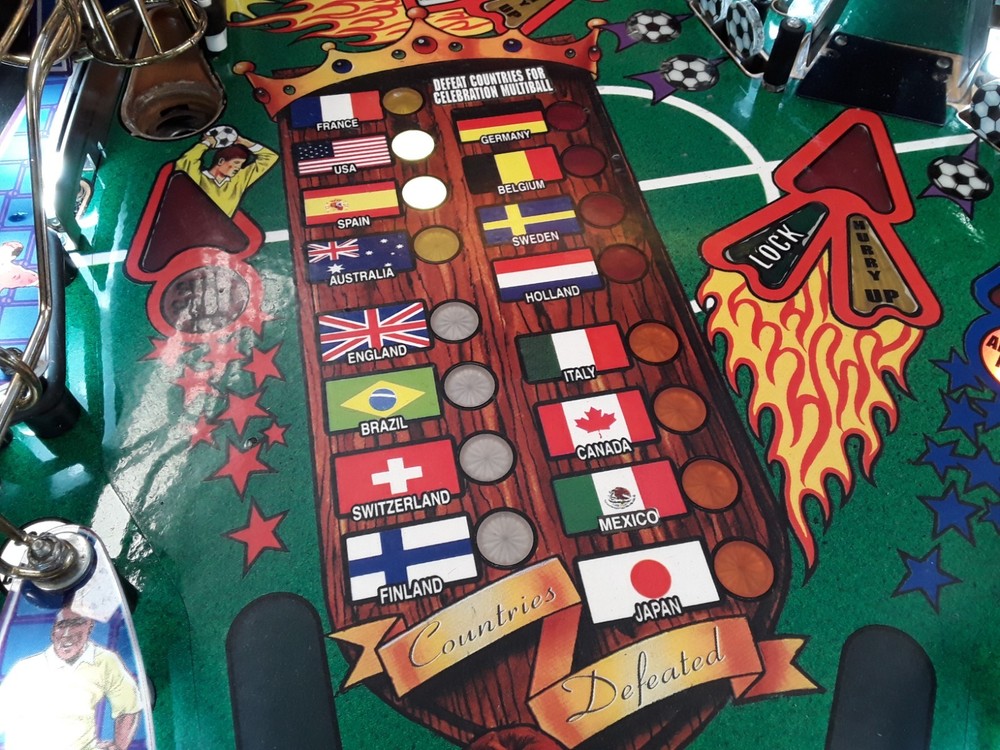 Striker Xtreme by Stern Pinball Machine-Completely Restored!