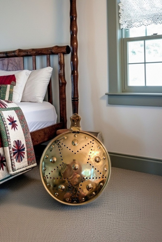 Antique Victorian Copper & Brass Star Patterned Bed Warmer - Wood Handle
