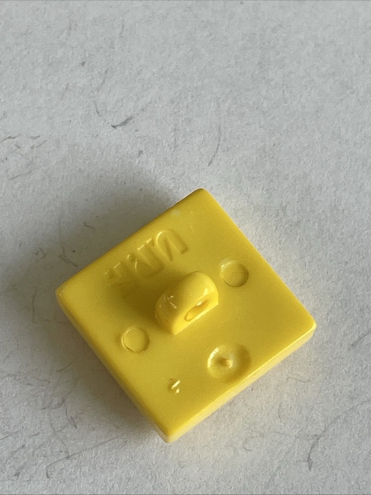 1 Yellow UPF LEGO Looking Plastic Buttons 5/8” Self Shank