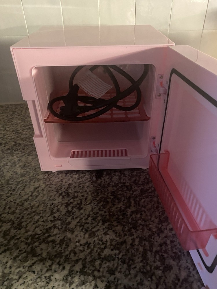 Hello Kitty Mini Fridge 6 Can Capacity