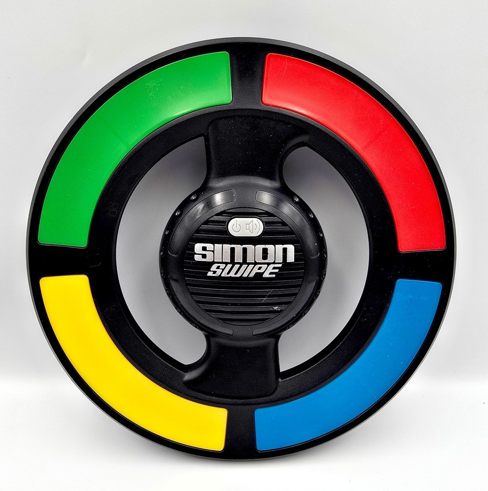 Simon Swipe Electronic Handheld Memory Game Hasbro 2013 Works