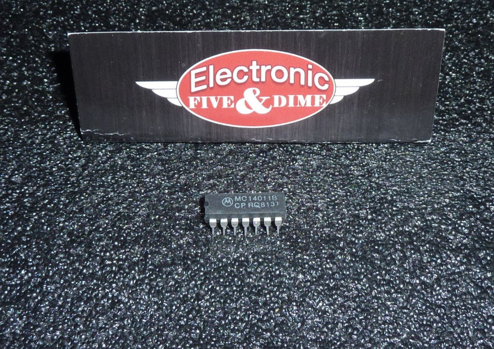MC14011B Motorola NAND Gate CMOS PDSO14  IC