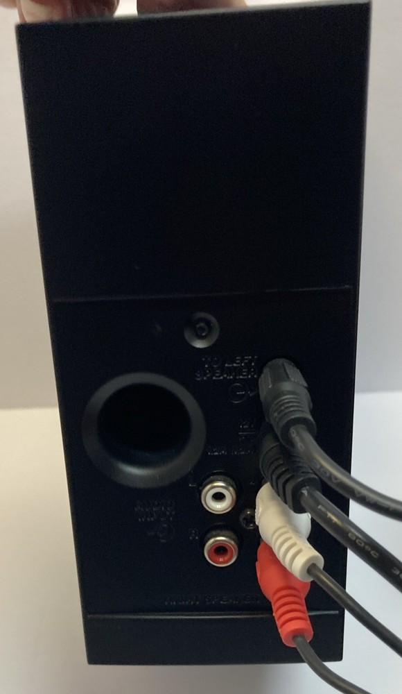 Bose Companion 2 Multimedia Computer Speaker System Wired Entertainment