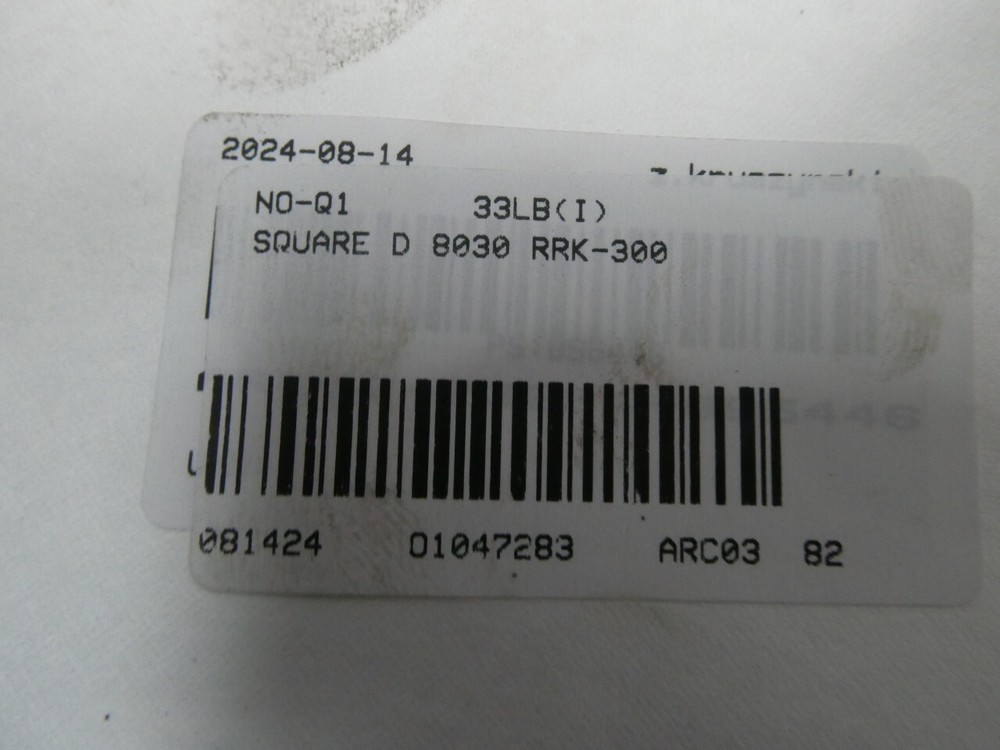 Square D 8030 RRK-300 Sy/max Chassis Module Ser B1
