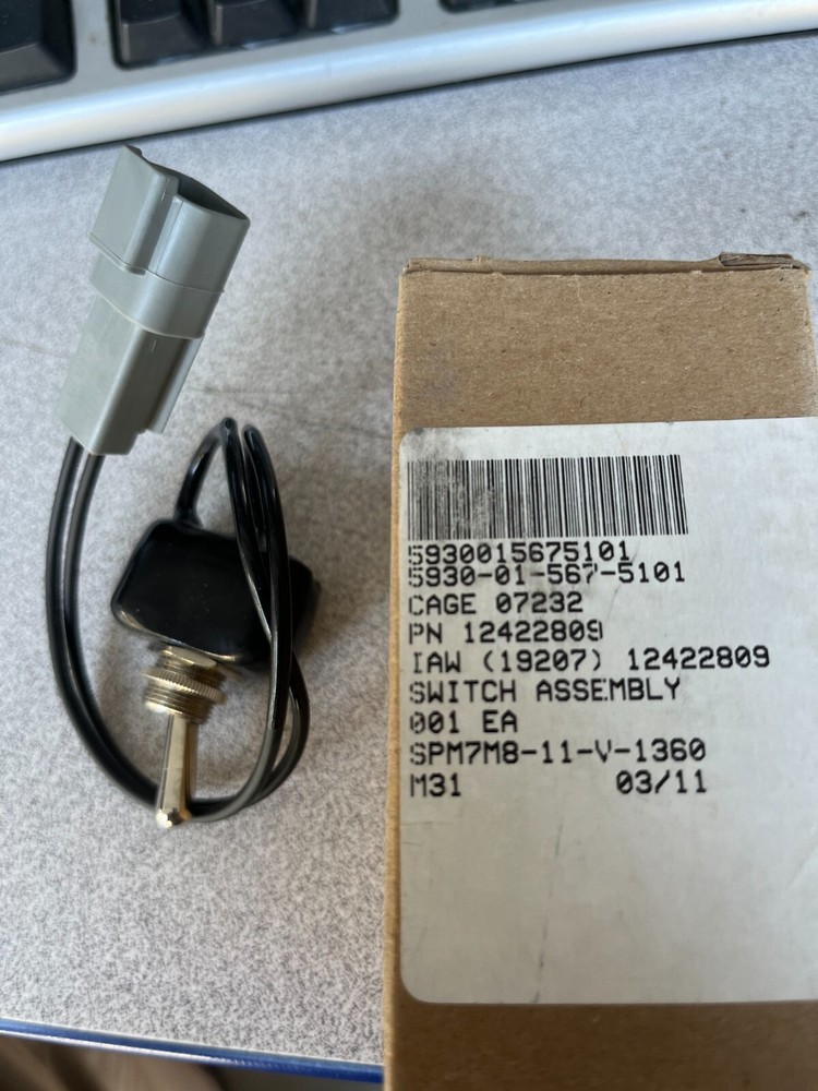 MTV M1088 TRUCK  SWITCH  12422809 ++++++++++++++++