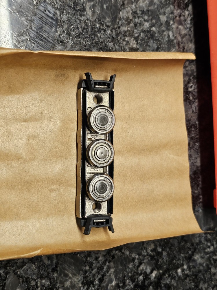 ROLLON NT18062NOZA 2327000 Can Guided Bearing