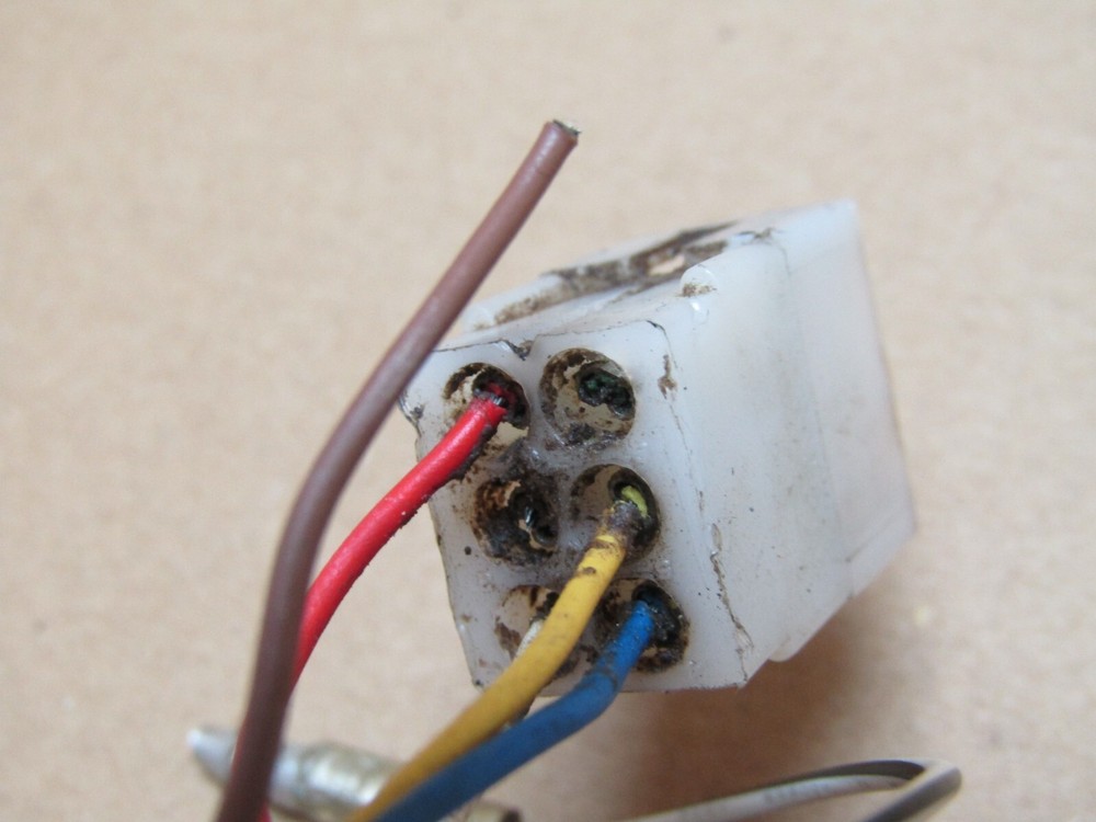 Husqvarna TE 250i 2018 left switch (6892)