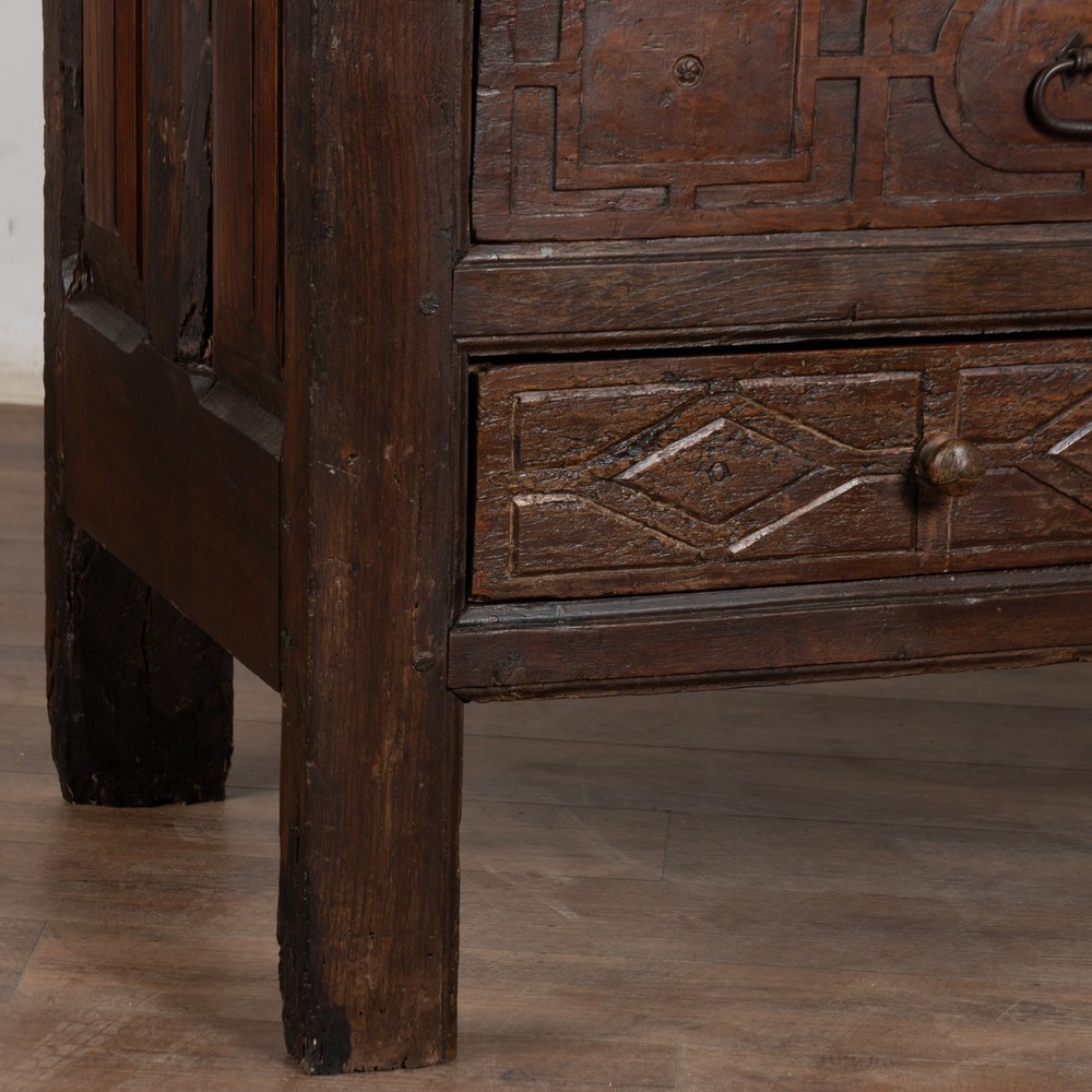 17th Century Chestnut Console Buffet Sideboard from Portugal