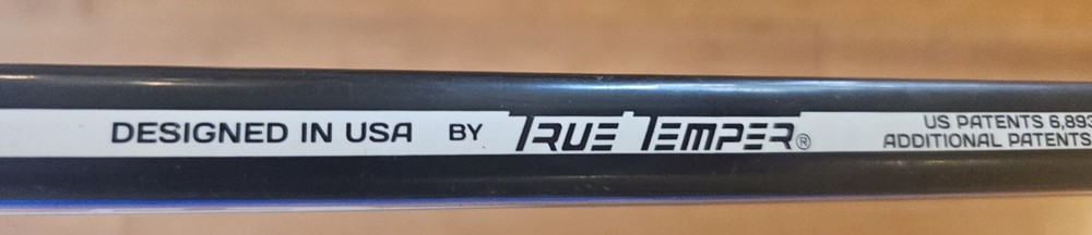 TRUE XC5 Intermediate Hockey Stick Left Hand – Marner Pattern – XCore