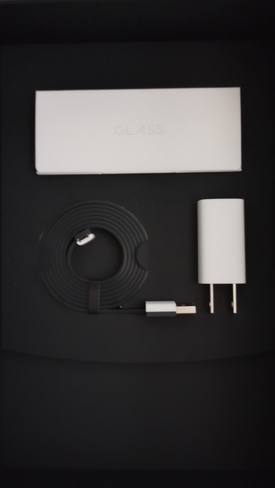 Google Glass Explorer Edition XE, Cotton White, READ DESCRIPTION