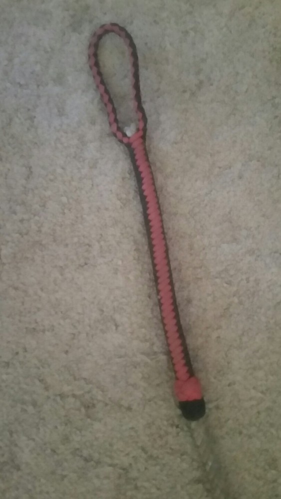 ROPE AND PARACHUTE CORD OVER UNDER