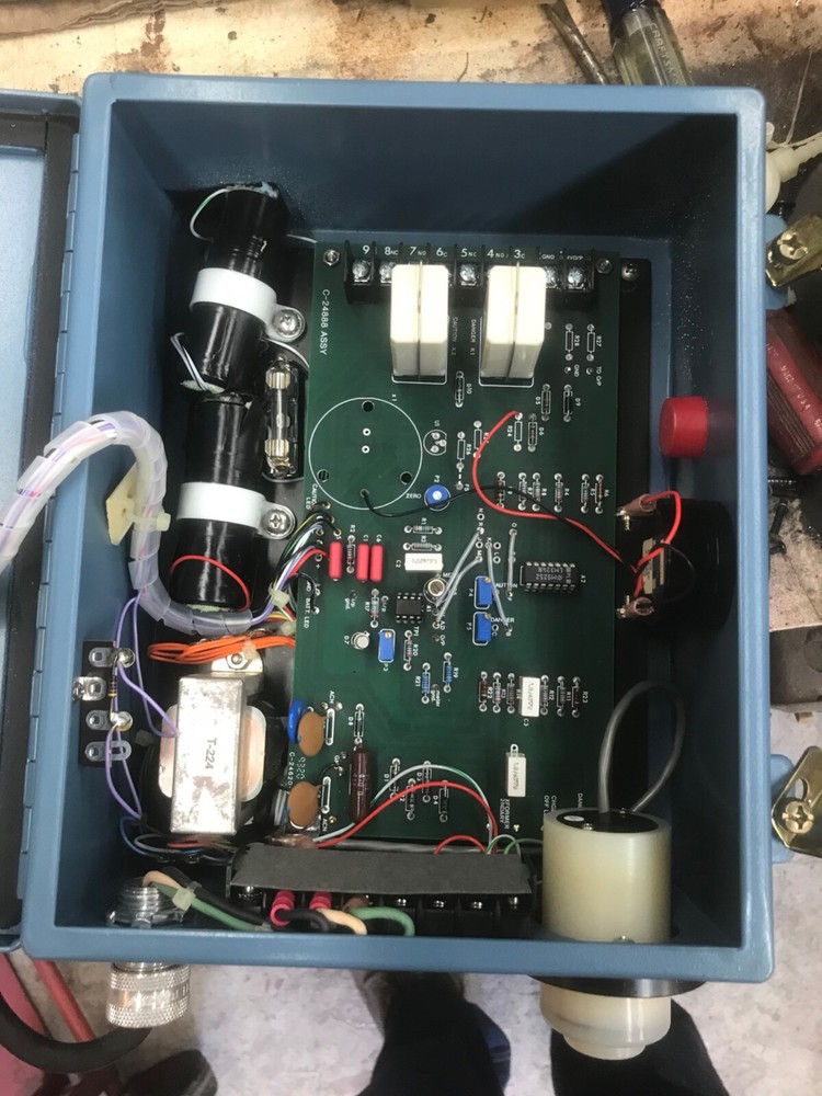 Teledyne Analytical Instruments 335 Oxygen Analyzer