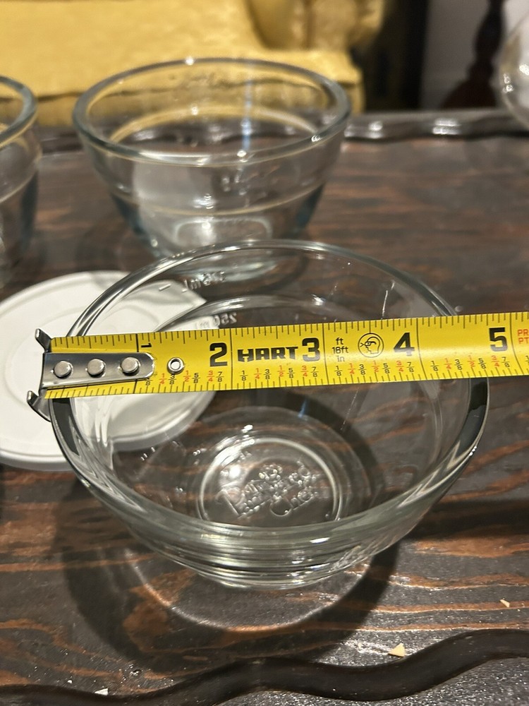 4 Set Pampered Chef Glass Measuring Prep Bowl