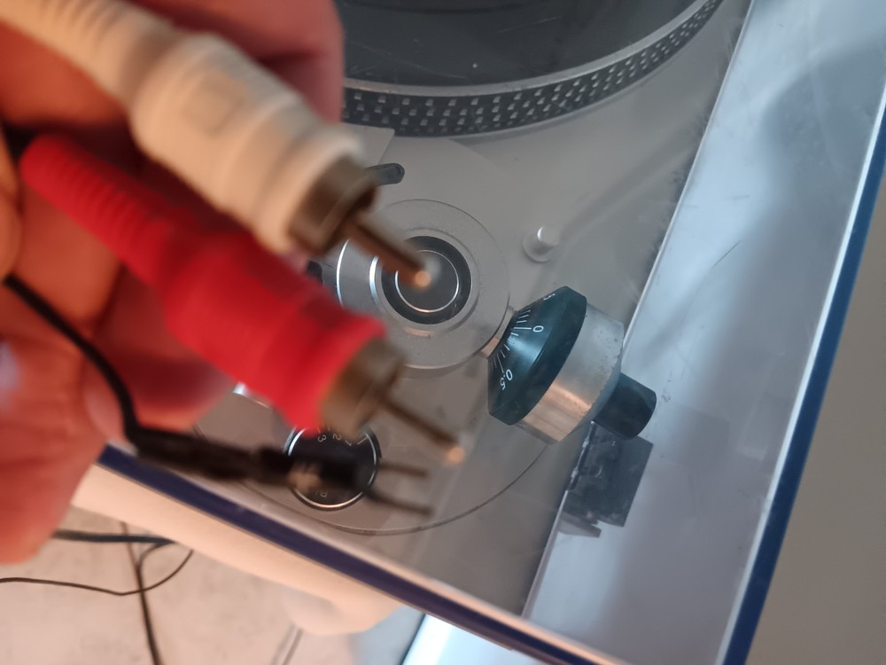 MCS MULTI PLAY Turntable (built by Technics) Model 6710 Belt Drive.