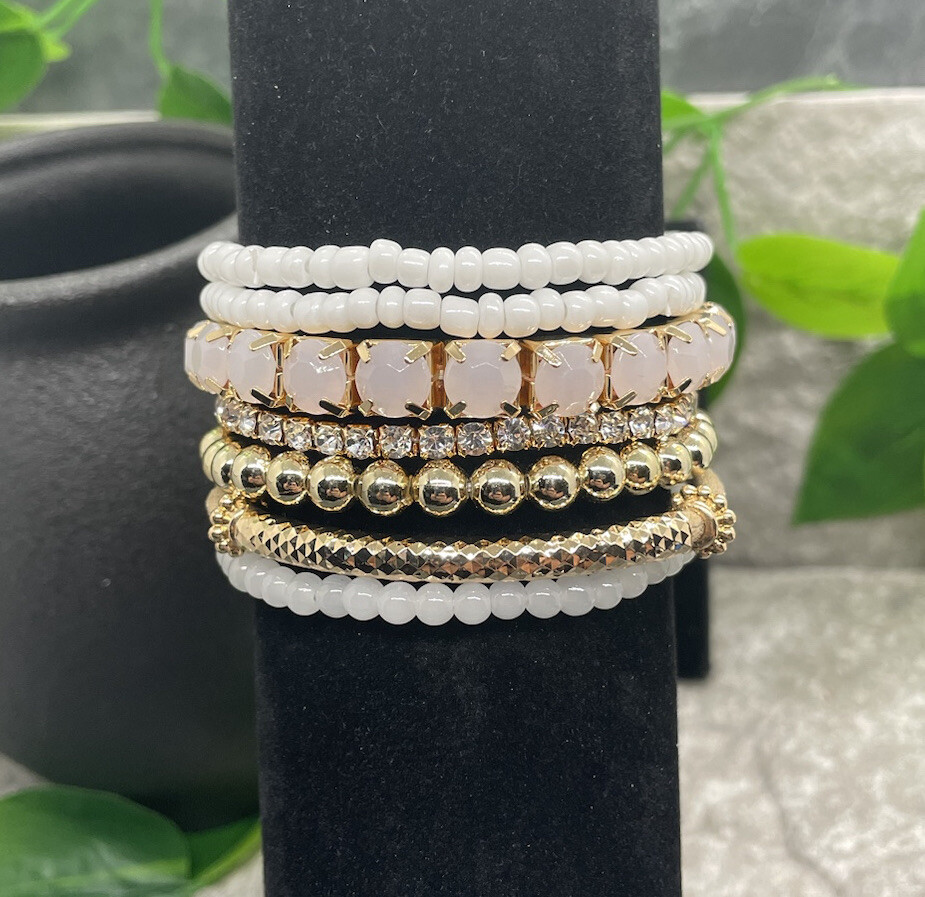 7 PC Handmade Boho Beaded Stackable 6.5" Plus Stretch Bracelet Set New A1957