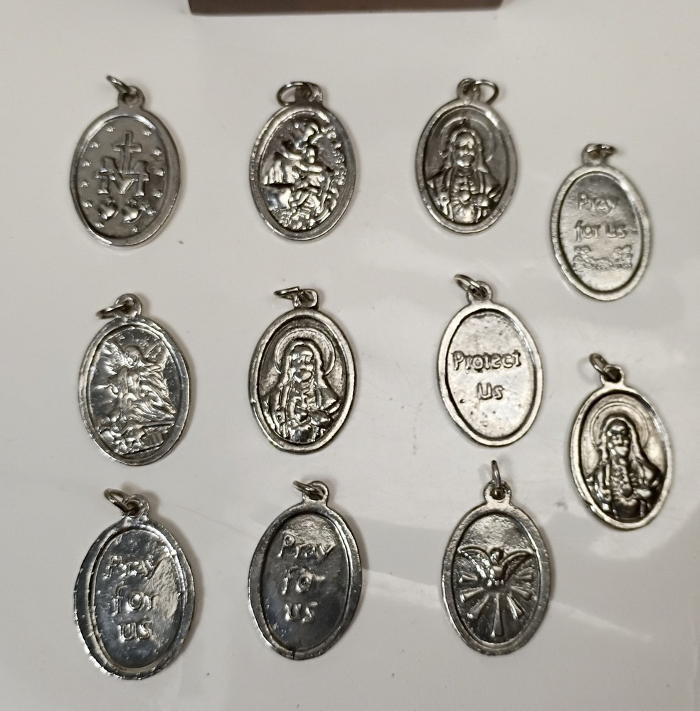 Intentions Crucifix Box With 11 Medals