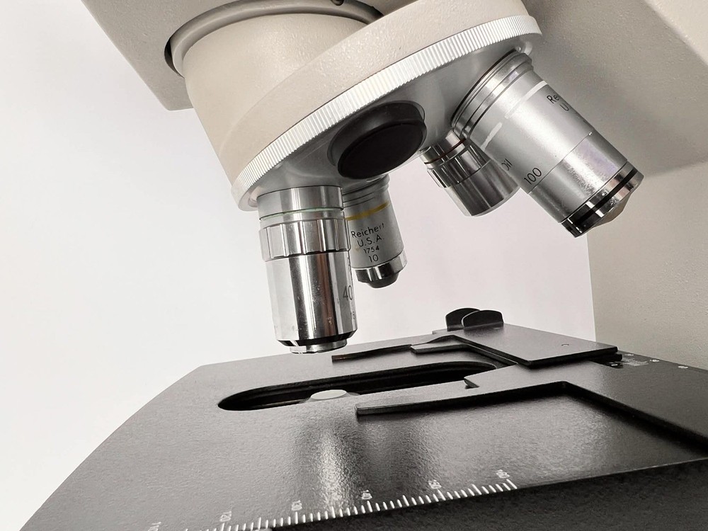 Reichert 410 Microstar IV Lab Microscope