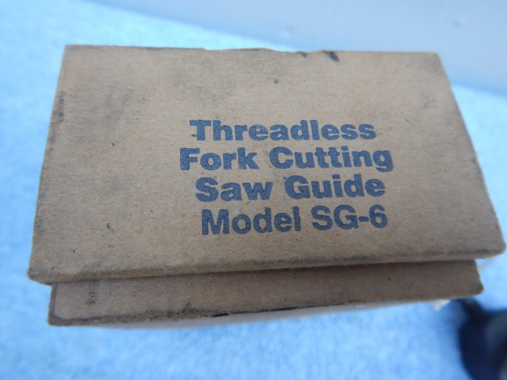 Park Tool Model SG-6 Threadless Fork Cutting Saw Guide Set in Box