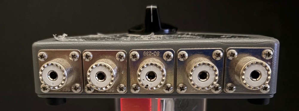 ALPHA DELTA-4 B SWITCH SO239 CONNECTORS (TESTED)