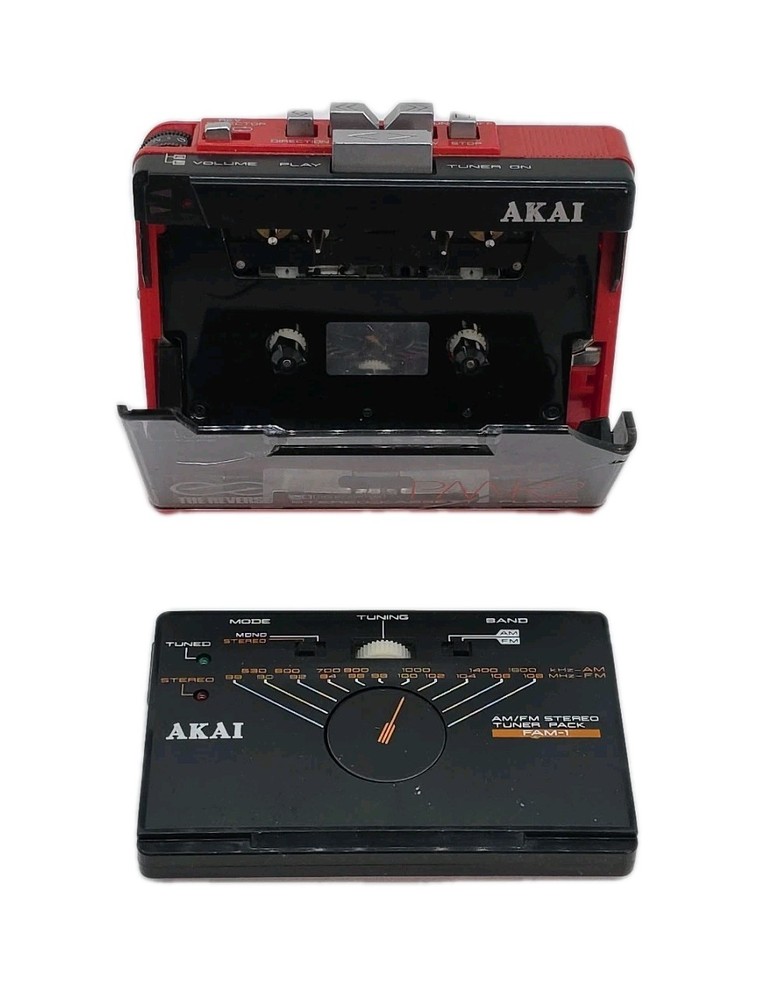 AKAI PM-R2 Rare Personal Cassette Player *READ DESCRIPTION*