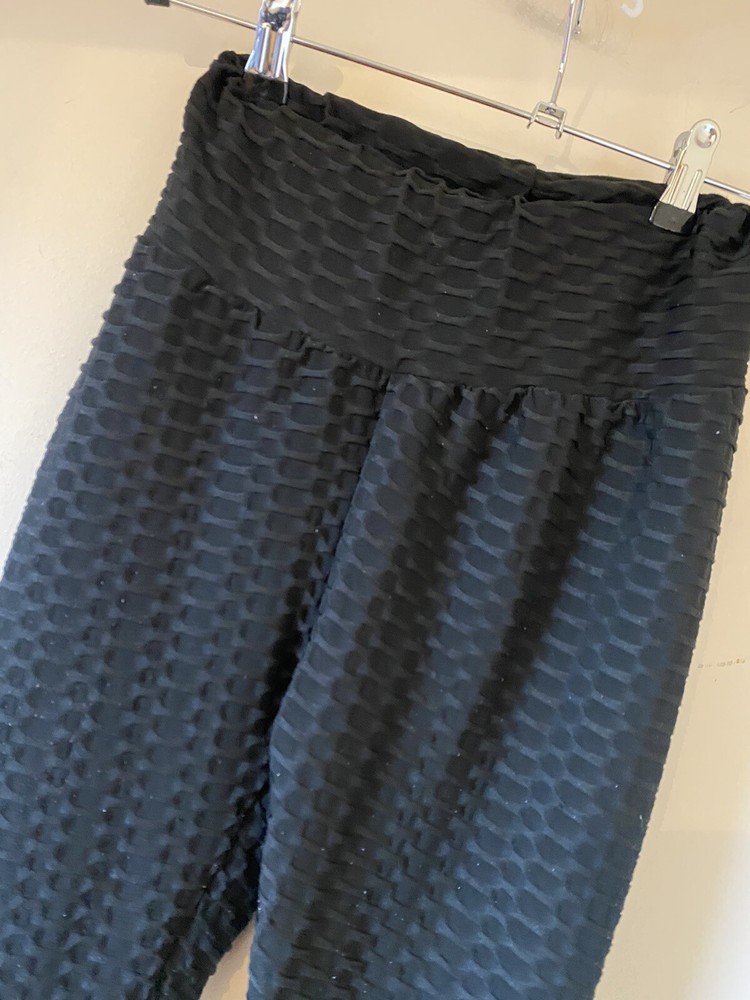 black textured leggings size s