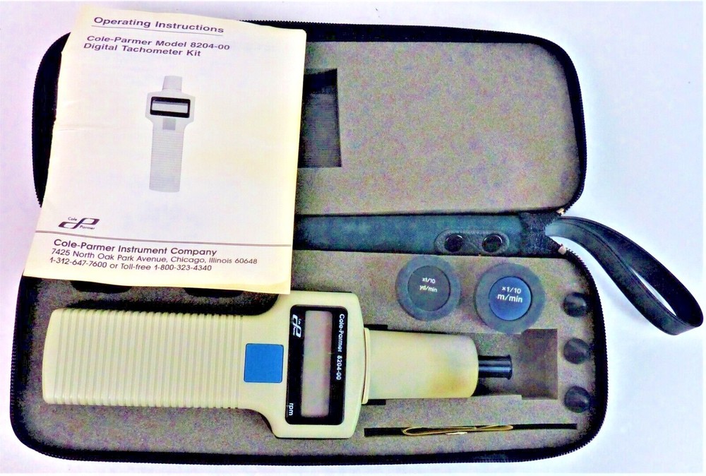Cole Parmer 8204-00 Digital Tachometer Kit - Excellent Condition Complete