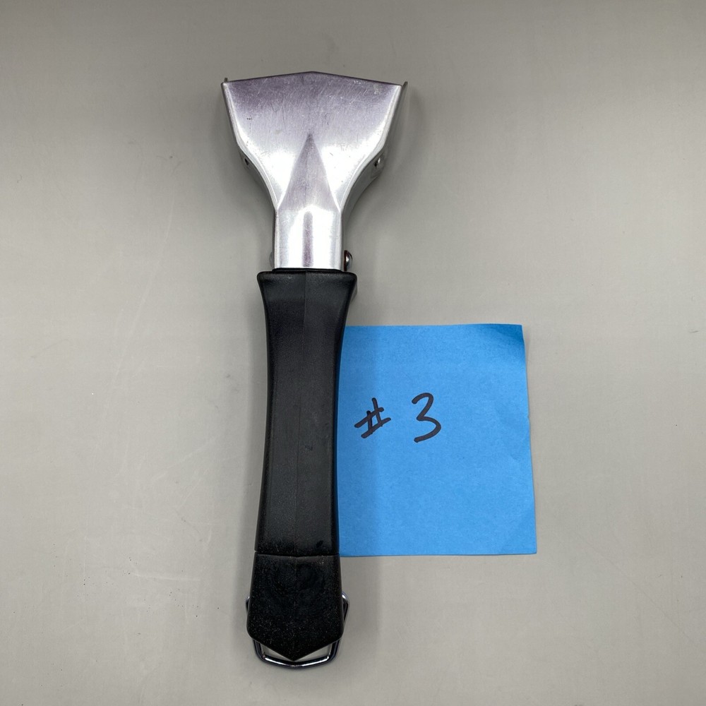 One Corning Ware Detachable Locking Handle For P-Series Smaller Handle P-10-HG