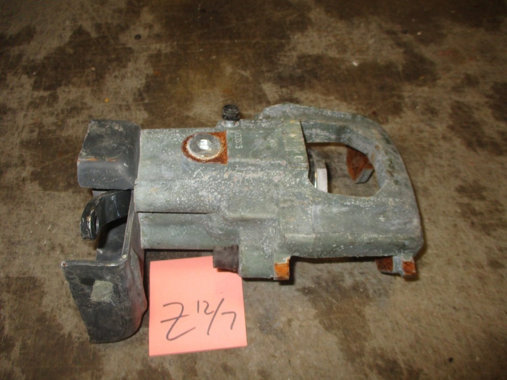 NOS Rear Brake Caliper for HMMWV, Missing E-Brake Spring
