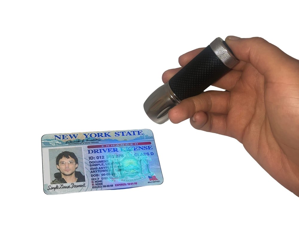 Dri Mark UVPro Proprietary Ultraviolet Flashlight Document Fraud & Internatio...