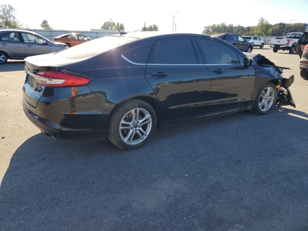 Fuse Box Engine Without Rain Sensor Fits 17-20 FUSION 5021697