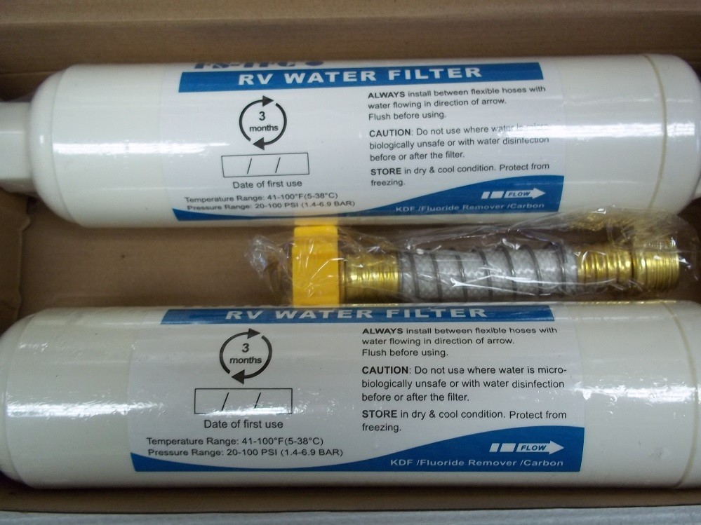 RV Inline Water Filter with Flexible Hose Protector FS-TFC