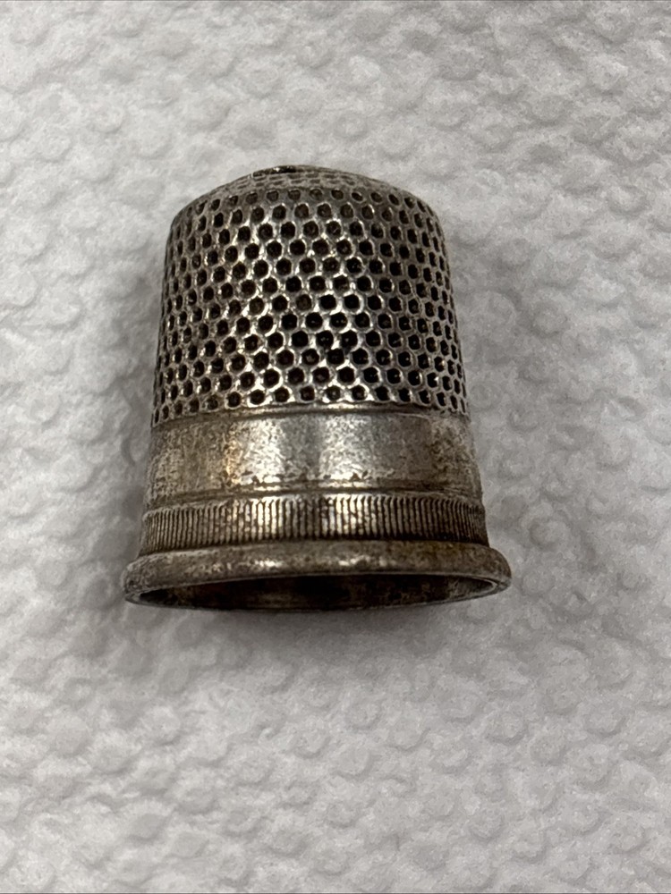 Antique Sterling Silver Size 9 Etched Thimble