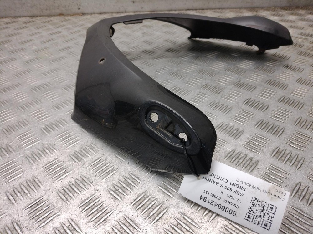 2001 SUZUKI GSF 600 S BANDIT Front Centre Panel