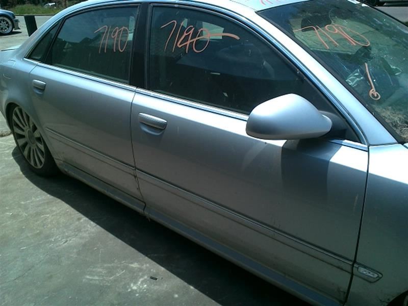 2003 - 2004 Audi A8 - Radio Receiver Module - 4E0035541