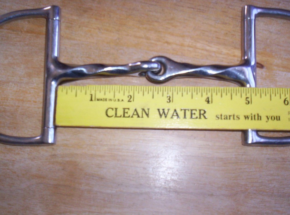 Gently Used Stainless Hunter Dee Slow Twist Snaffle Bit 4 3/4" mouth