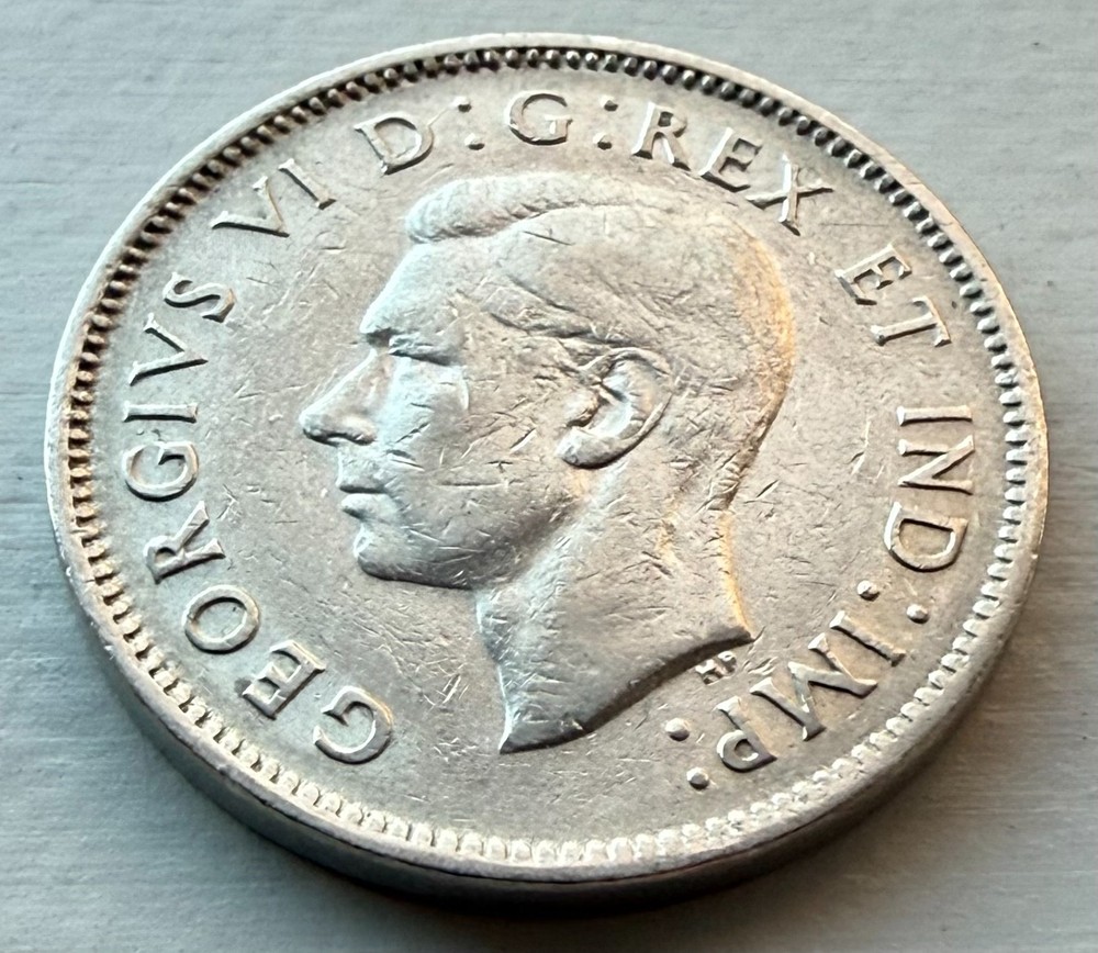 1940 Canada 🇨🇦 5 Cents ~ (XF) Condition