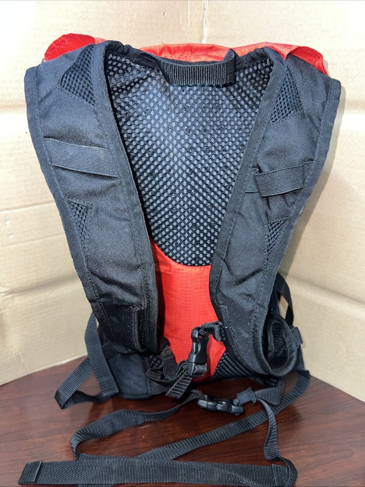 COLEMAN MAX HYDRATION GREEN BACKPACK Elate 14L, NO BLADDER