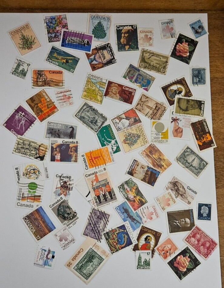 Canada 500 All Different Used Stamps See Pics