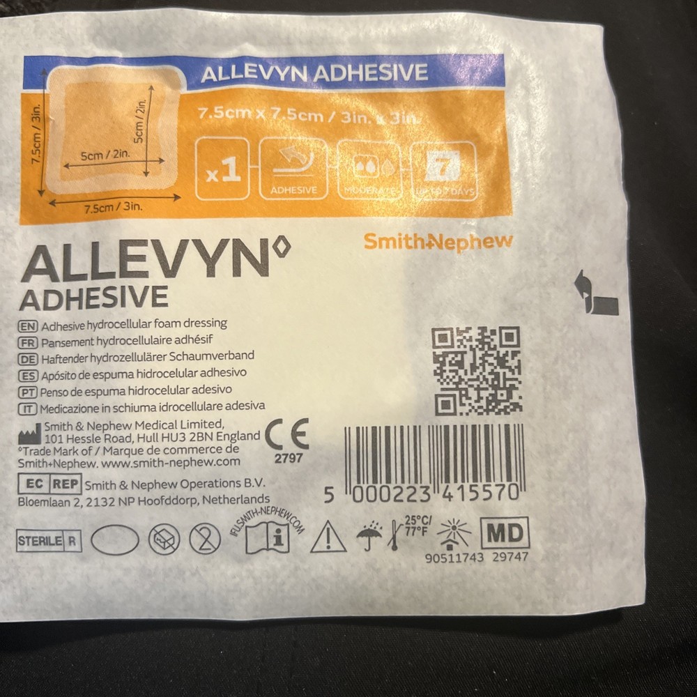 Smith & Nephew Allevyn Gentle Border Lite Thin Foam Dressing 3 x 3" 10 per Box