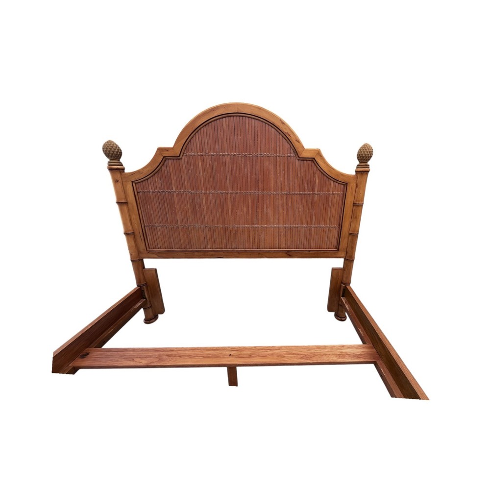 Tommy Bahama Style Split Bamboo Queen Size bed with pineapple finials