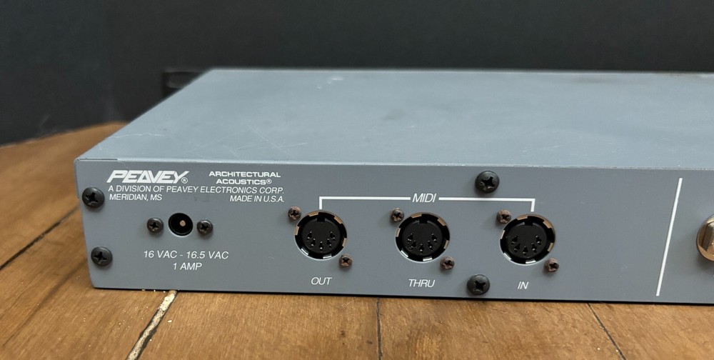 USA Peavey CEQ 28R Computer Controlled Equalizer Remote Unit Midi Digital