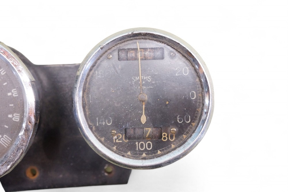 Triumph Smiths Chronometric Speedometer Kilometers *2868