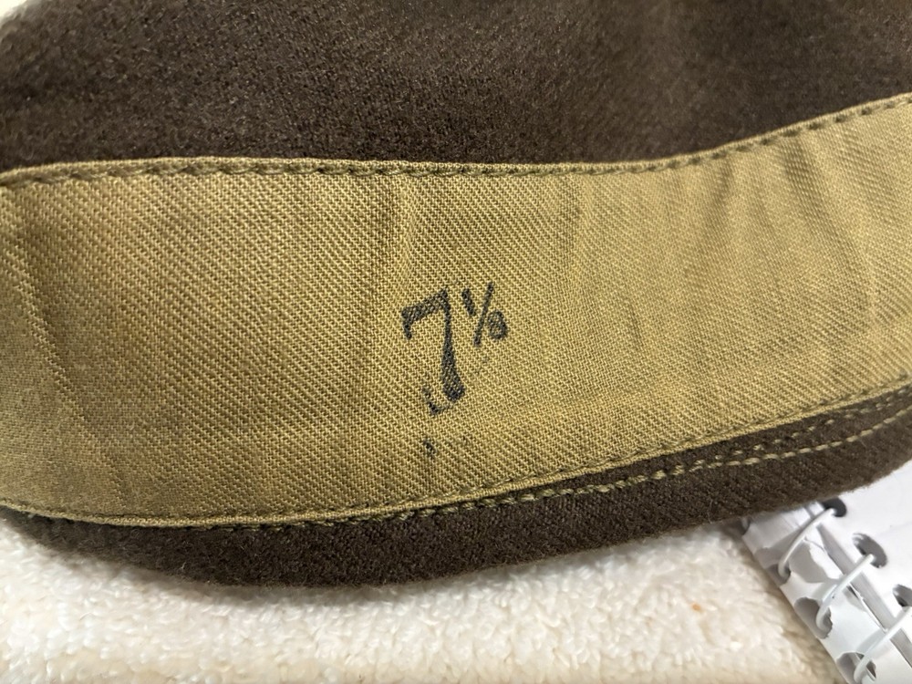 US Army WW II Garrison Cap Olive Wool Size 7 1/8 1945