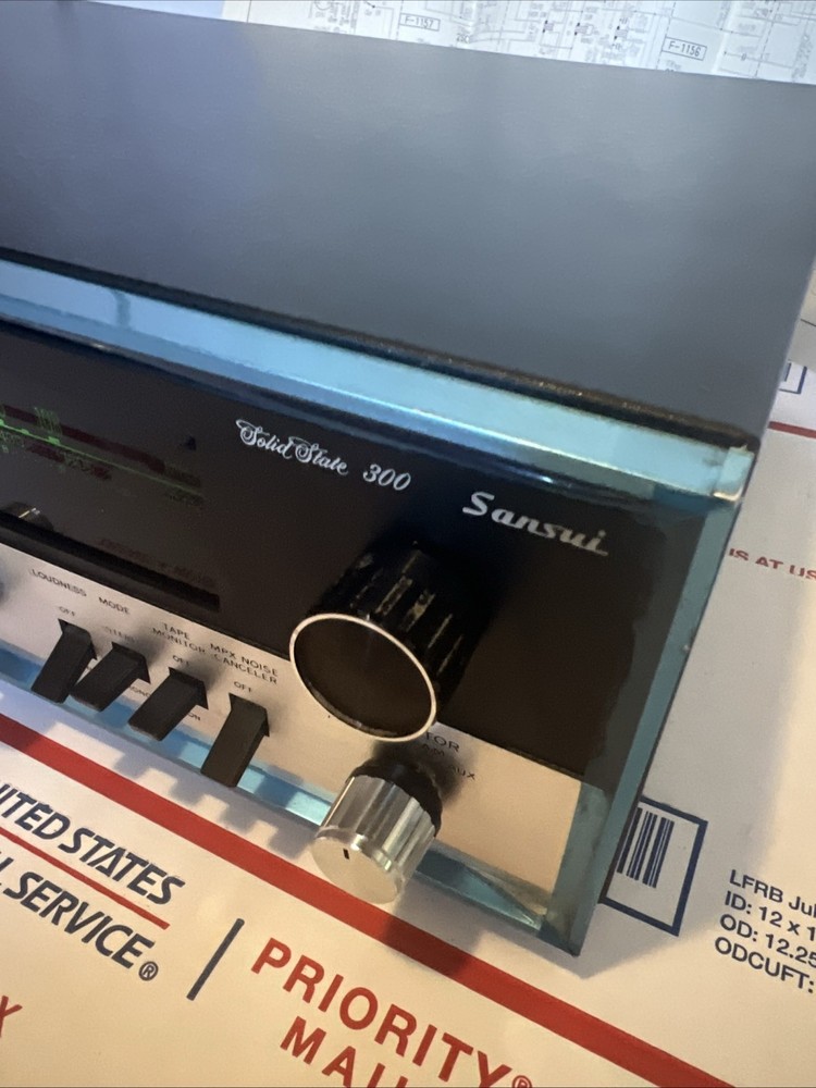Sansui 300 Solid State AM/FM Tuner Amplifier W/Schematic - WORKS - WARRANTY