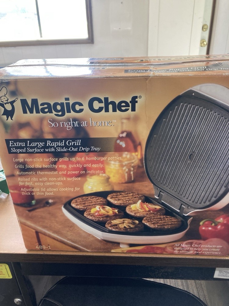 Extra Large Magic Chef Rapid Grill - White- BRAND NEW IN THE BOX