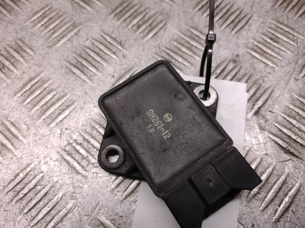 1993 HONDA CB750 Regulator Recitfier